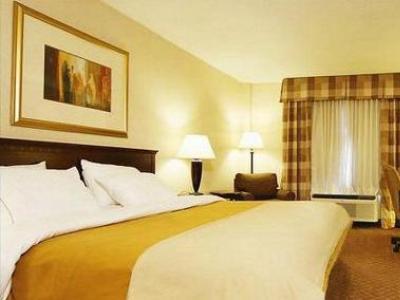 Holiday Inn Express Waterbury Εξωτερικό φωτογραφία